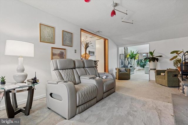 316 BABYLON RD, Horsham, PA 19044