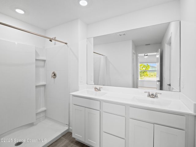 1668 Colebrook Circle SW, Palm Bay, FL 32908