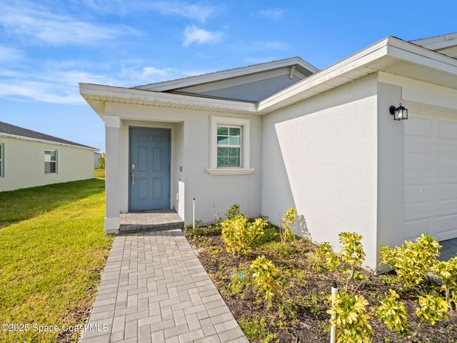 1668 Colebrook Circle SW, Palm Bay, FL 32908