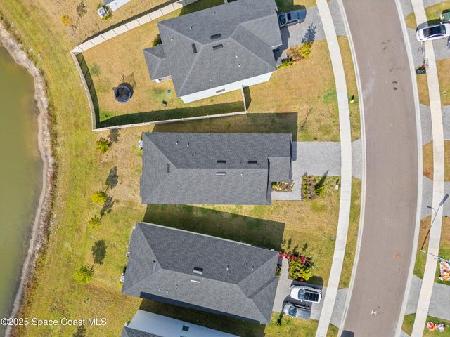 1668 Colebrook Circle SW, Palm Bay, FL 32908