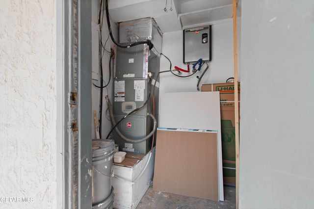 6700 Escondido Drive A5, El Paso, TX 79912