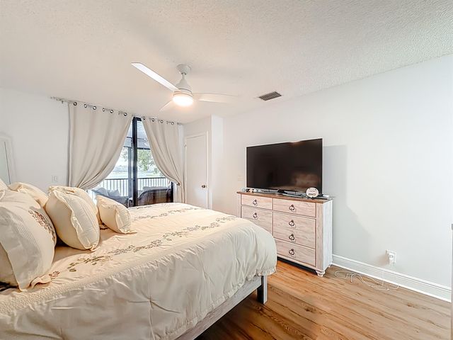 2846 Carambola Circle S, Coconut Creek, FL 33066