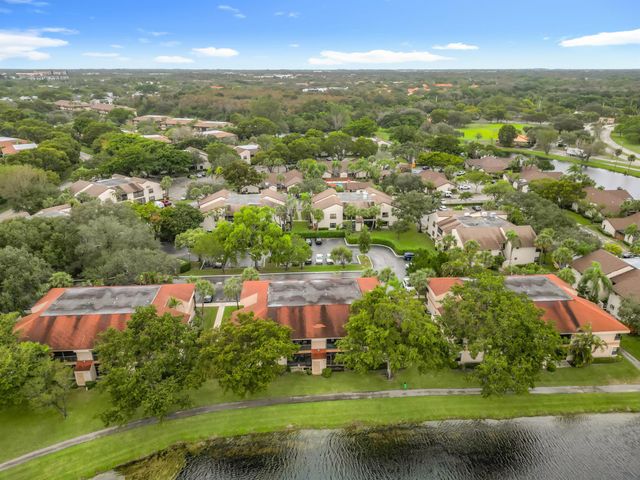 2846 Carambola Circle S, Coconut Creek, FL 33066