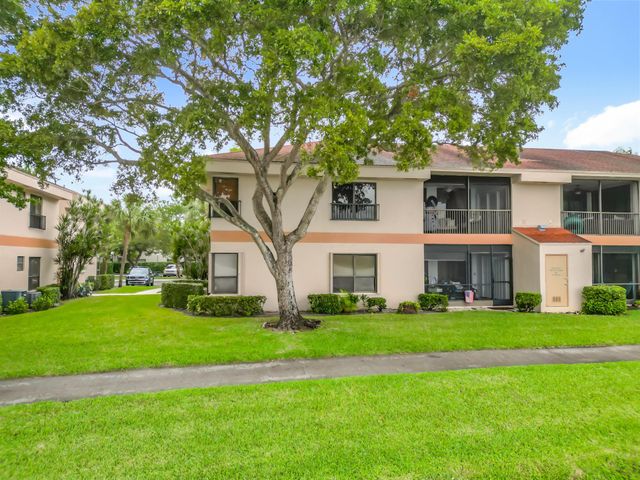 2846 Carambola Circle S, Coconut Creek, FL 33066