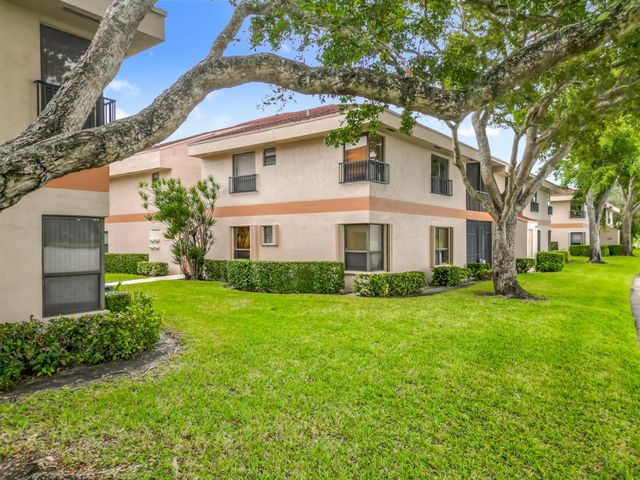 2846 Carambola Circle S, Coconut Creek, FL 33066