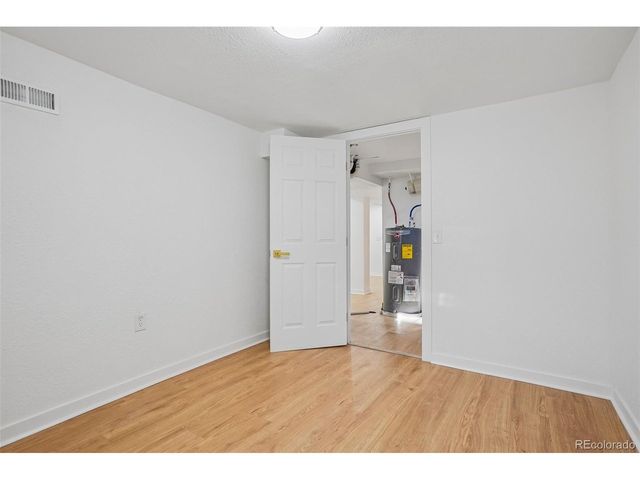 7620 Acoma Ct, Denver, CO 80221