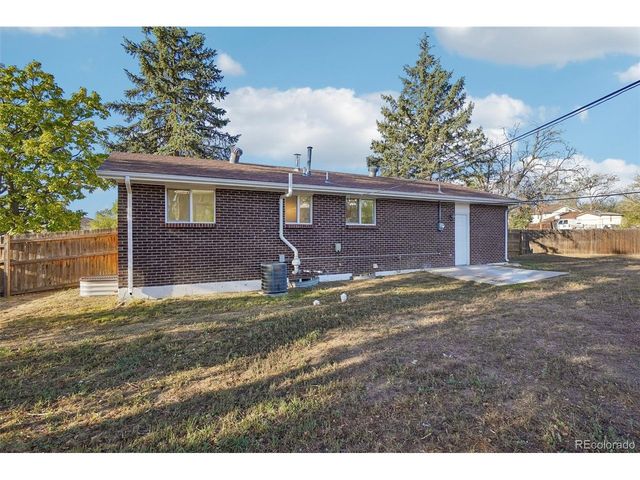7620 Acoma Ct, Denver, CO 80221