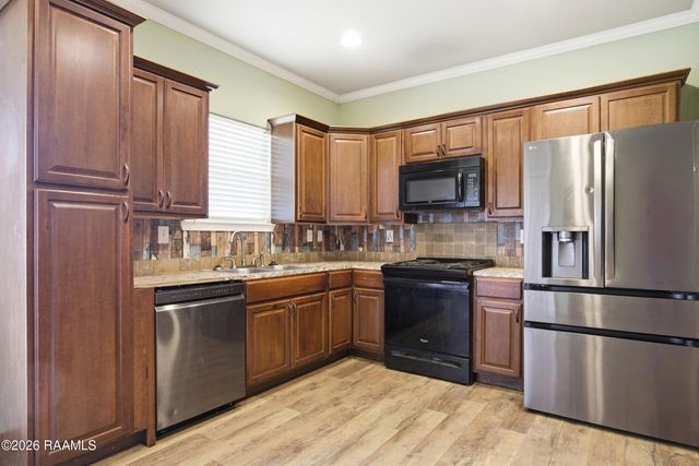 211 Stoneridge Drive, Duson, LA 70529