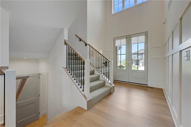 18604 Howe Drive, Overland Park, KS 66085