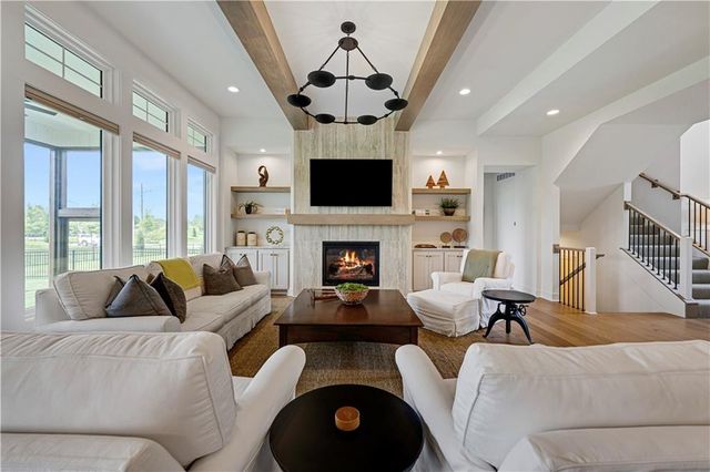 18604 Howe Drive, Overland Park, KS 66085