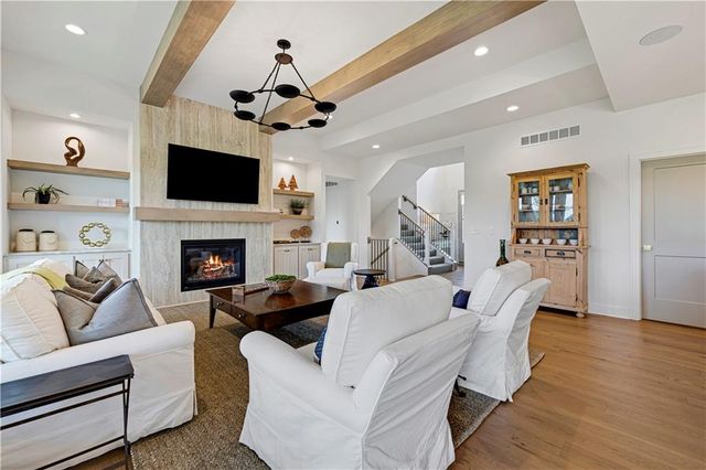 18604 Howe Drive, Overland Park, KS 66085