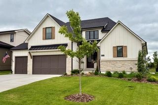 18604 Howe Drive, Overland Park, KS 66085