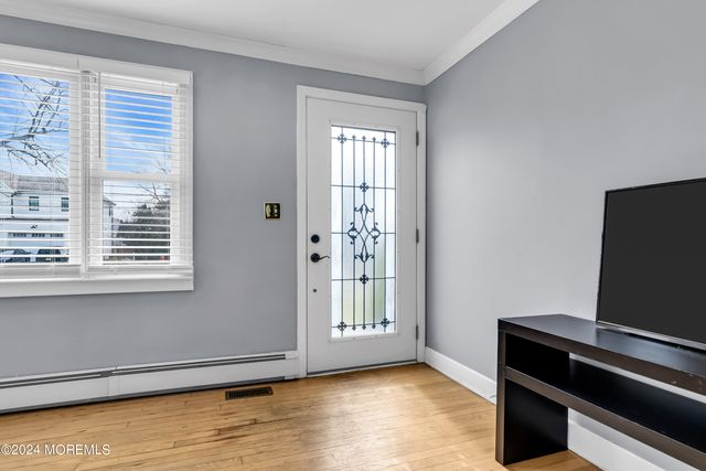 329 Yorke Avenue, Elberon, NJ 07740