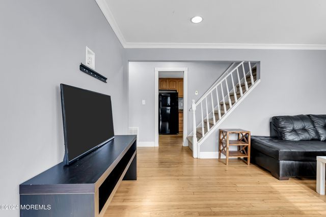 329 Yorke Avenue, Elberon, NJ 07740