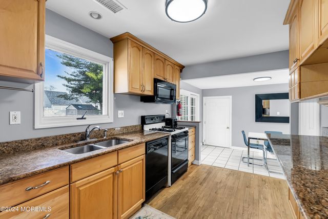 329 Yorke Avenue, Elberon, NJ 07740