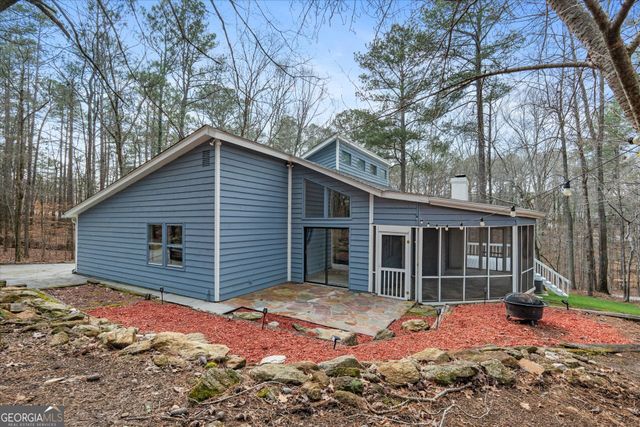 5079 Woodmont Drive, Villa Rica, GA 30180