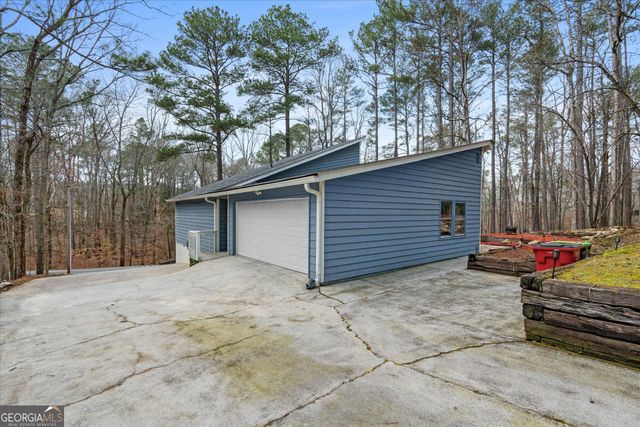 5079 Woodmont Drive, Villa Rica, GA 30180