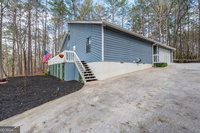 5079 Woodmont Drive, Villa Rica, GA 30180