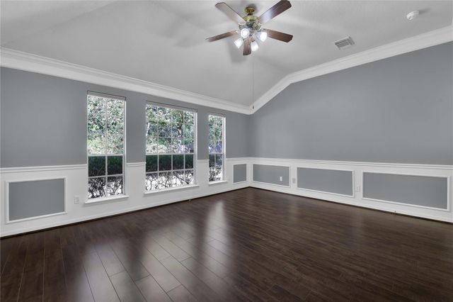 27186 Kings Manor Drive S, Humble, TX 77339
