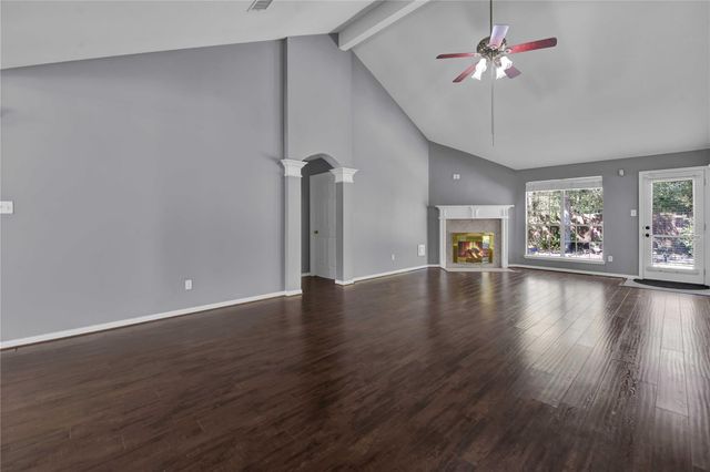 27186 Kings Manor Drive S, Humble, TX 77339