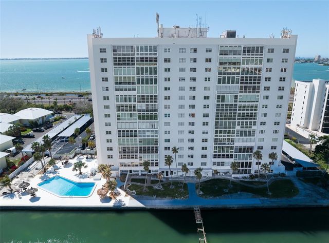 7200 SUNSHINE SKYWAY LANE S 16G, St Petersburg, FL 33711