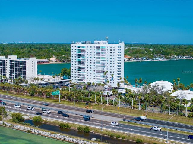 7200 SUNSHINE SKYWAY LANE S 16G, St Petersburg, FL 33711