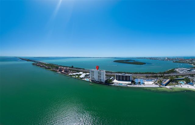 7200 SUNSHINE SKYWAY LANE S 16G, St Petersburg, FL 33711