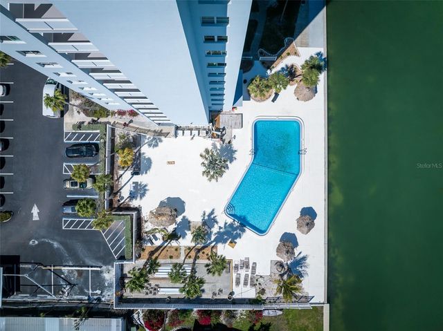 7200 SUNSHINE SKYWAY LANE S 16G, St Petersburg, FL 33711