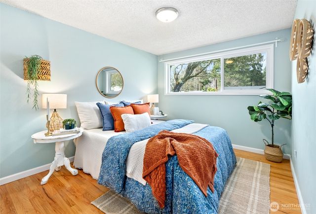 10124 241st Place SW, Edmonds, WA 98020