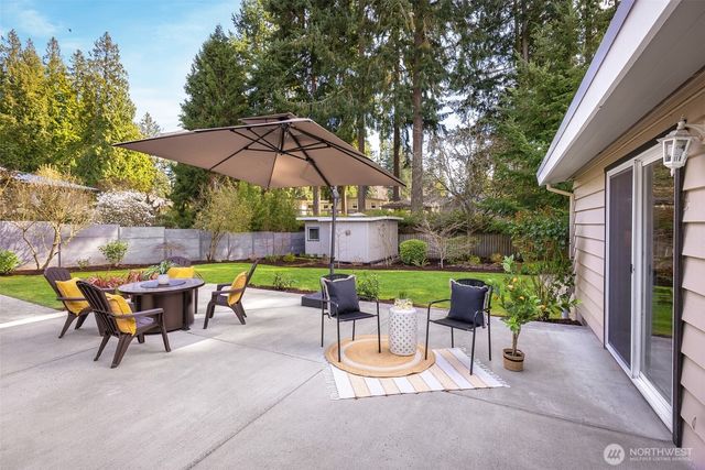 10124 241st Place SW, Edmonds, WA 98020