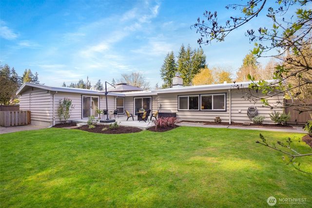 10124 241st Place SW, Edmonds, WA 98020