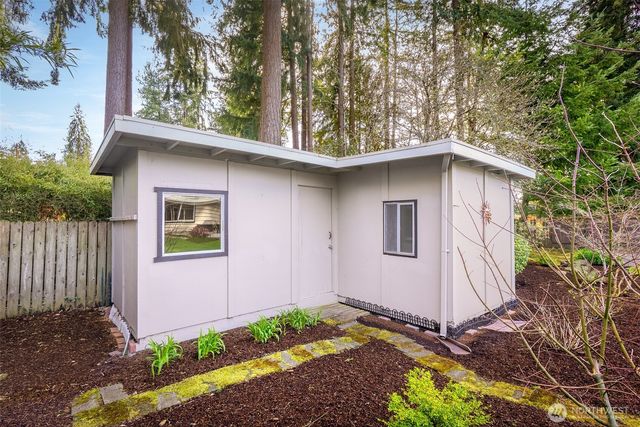 10124 241st Place SW, Edmonds, WA 98020