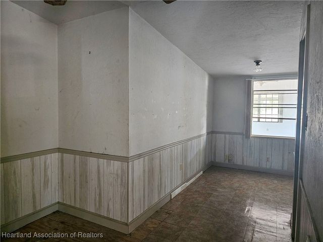 1237 Hitakee Avenue, Sebring, FL 33870