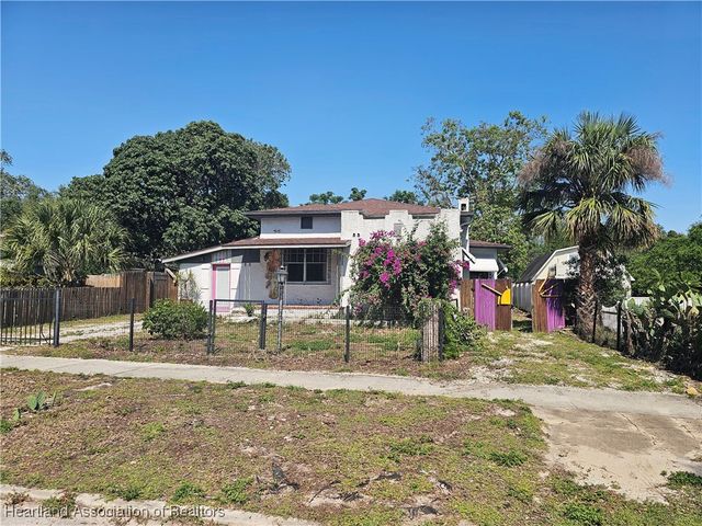 1237 Hitakee Avenue, Sebring, FL 33870