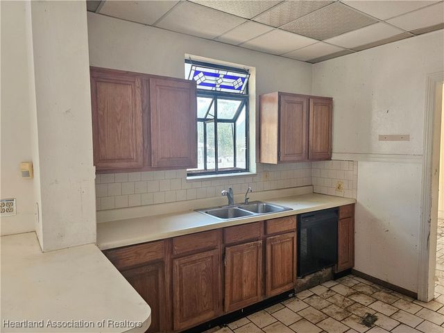 1237 Hitakee Avenue, Sebring, FL 33870