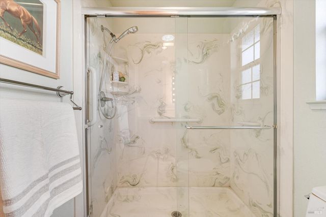 2908 Victoria Ct, Napa, CA 94558