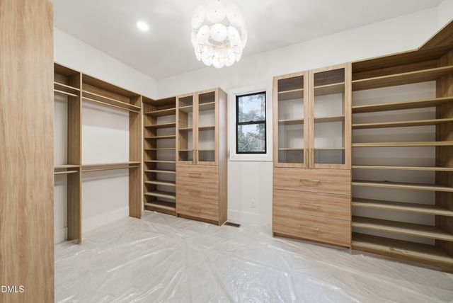 1925 Hunting Ridge Road, Raleigh, NC 27615