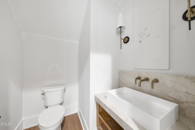 1925 Hunting Ridge Road, Raleigh, NC 27615