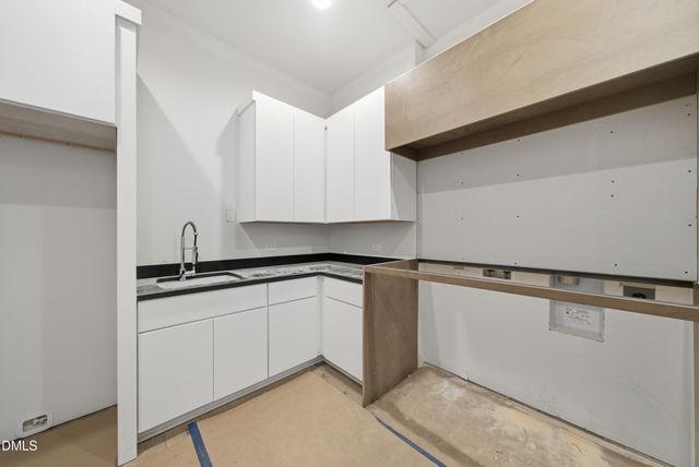 1925 Hunting Ridge Road, Raleigh, NC 27615