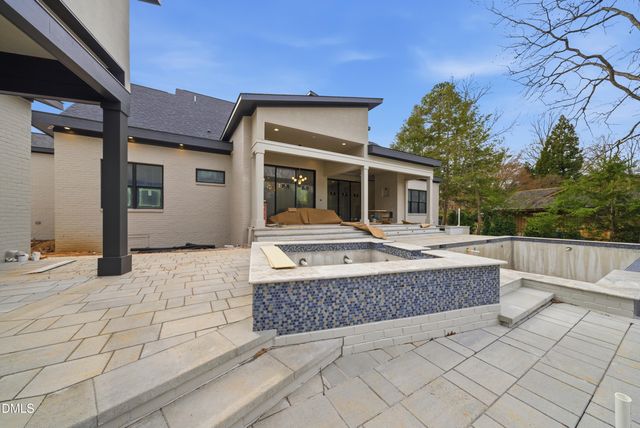 1925 Hunting Ridge Road, Raleigh, NC 27615