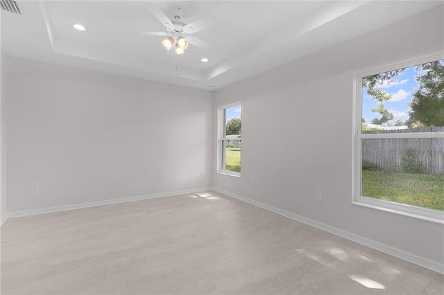 100 SEQUOIA TRAIL, Ocklawaha, FL 32179