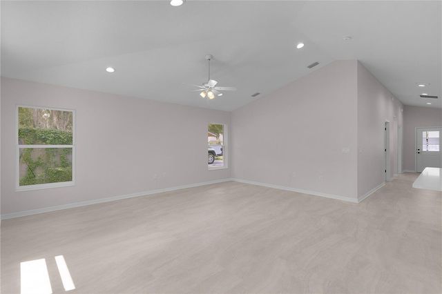 100 SEQUOIA TRAIL, Ocklawaha, FL 32179