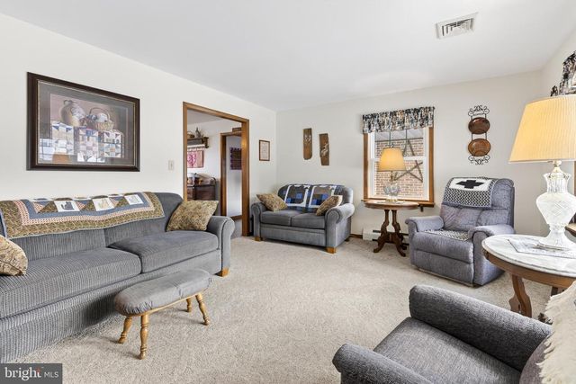 154 VALLEY VIEW DR, Ephrata, PA 17522