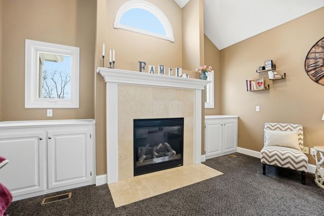 3090 Reynoldsburg - New Albany Road, New Albany, OH 43054