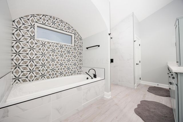 3090 Reynoldsburg - New Albany Road, New Albany, OH 43054