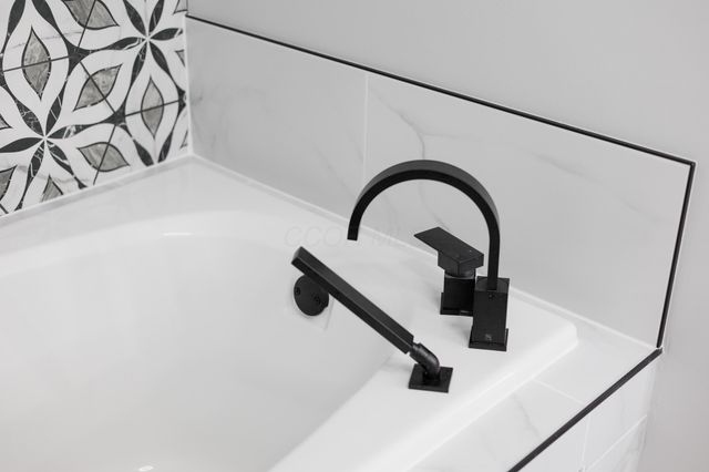 3090 Reynoldsburg - New Albany Road, New Albany, OH 43054