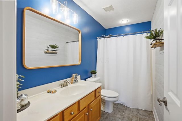 3090 Reynoldsburg - New Albany Road, New Albany, OH 43054