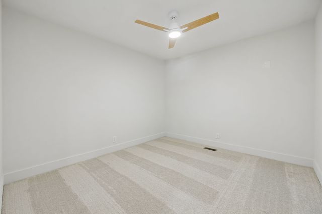 2250 Wiltshire Dr, Murfreesboro, TN 37129
