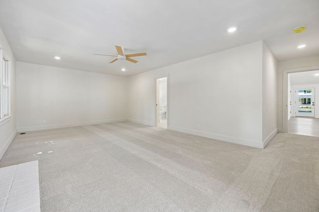 2250 Wiltshire Dr, Murfreesboro, TN 37129