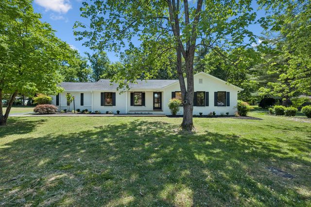 2250 Wiltshire Dr, Murfreesboro, TN 37129